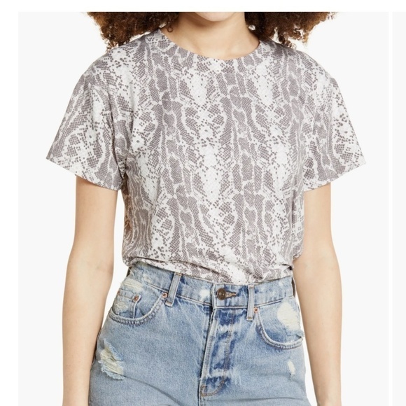 Socialite Crewneck T-Shirt - Grey and White Snake Print - Size Large - Picture 3 of 8